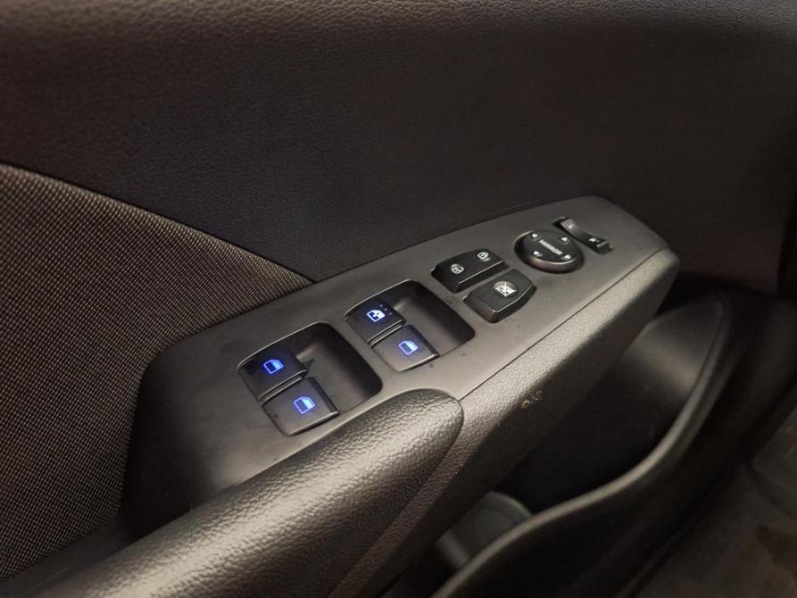 Hyundai Solaris II Псков  - изображение 16
