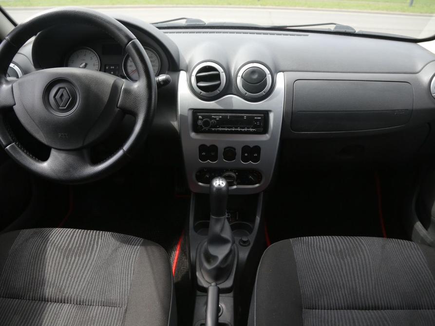 Renault Sandero I Иваново  - изображение 12