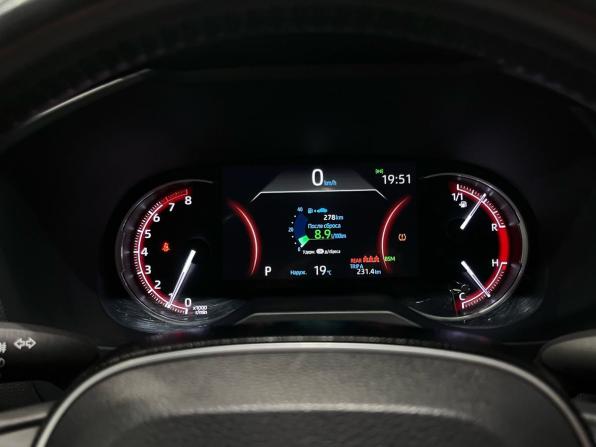 Toyota RAV4 V (XA50) с пробегом 2021 года, цена 3 480 000 рублей, 82810 км, внедорожник, Автокод Объявления