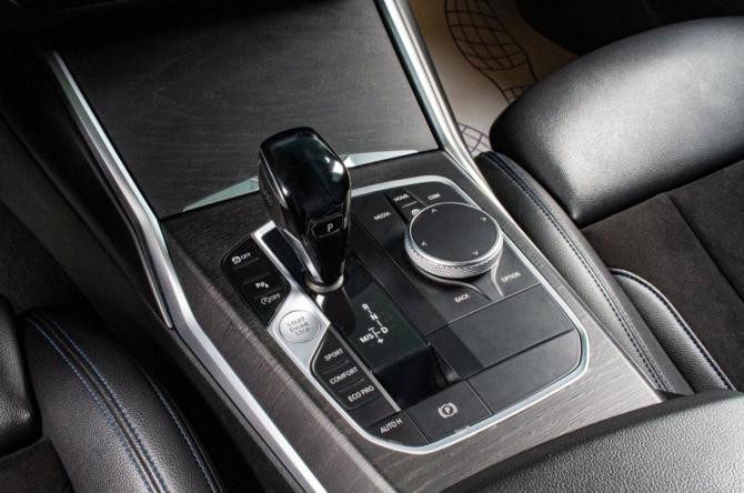 BMW 3 серии VII (G2x) с пробегом 2020 года, цена 3 539 000 рублей, 71000 км, седан, Автокод Объявления
