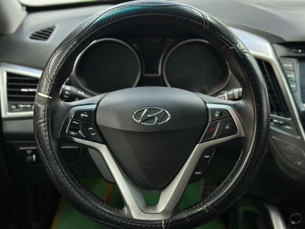 Hyundai Veloster I с пробегом 2012 года, цена 1 179 900 рублей, 221120 км, хэтчбек, Автокод Объявления