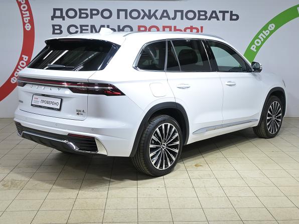 Geely Monjaro I Рестайлинг (China Market) с пробегом 2025 года, цена 3 736 000 рублей, 15716 км, внедорожник, Автокод Объявления