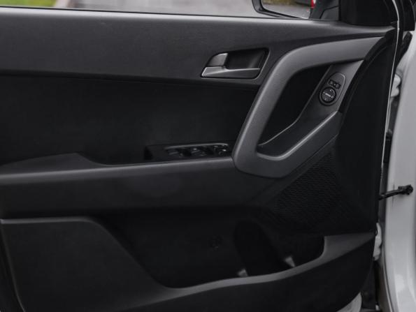 Hyundai Creta I с пробегом 2017 года, цена 1 899 000 рублей, 75039 км, внедорожник, Автокод Объявления
