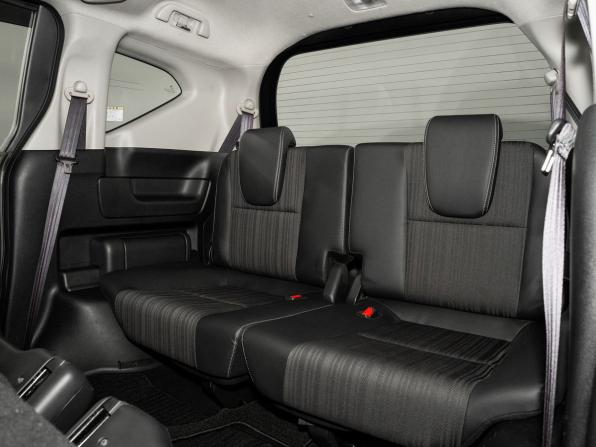 Honda Freed II с пробегом 2017 года, цена 1 449 500 рублей, 83268 км, компактвэн, Автокод Объявления
