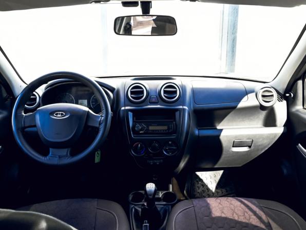 Lada (ВАЗ) Granta I с пробегом 2018 года, цена 435 000 рублей, 208000 км, седан, Автокод Объявления