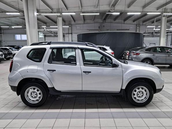 Renault Duster I Рестайлинг с пробегом 2015 года, цена 820 000 рублей, 184206 км, внедорожник, Автокод Объявления
