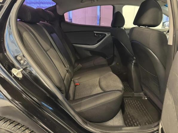 Hyundai Elantra V (MD) с пробегом 2013 года, цена 669 000 рублей, 286177 км, седан, Автокод Объявления