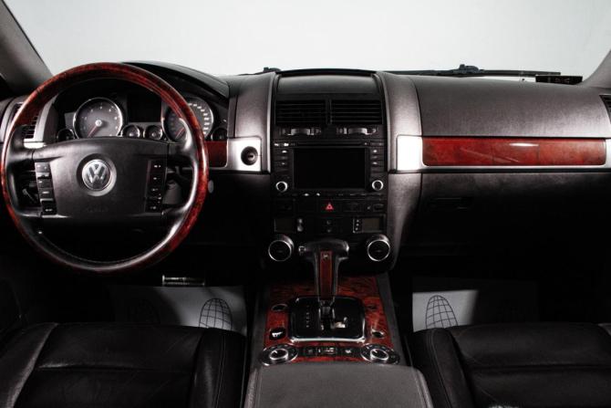 Volkswagen Touareg I с пробегом 2002 года, цена 809 000 рублей, 130000 км, внедорожник, Автокод Объявления