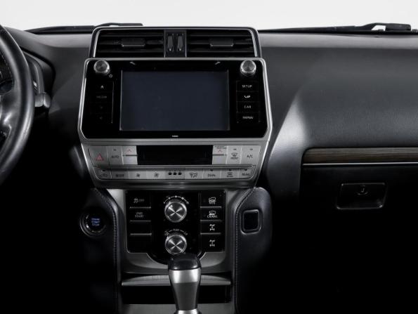 Toyota Land Cruiser Prado 150 Series Рестайлинг 2 с пробегом 2018 года, цена 4 650 000 рублей, 191270 км, внедорожник, Автокод Объявления