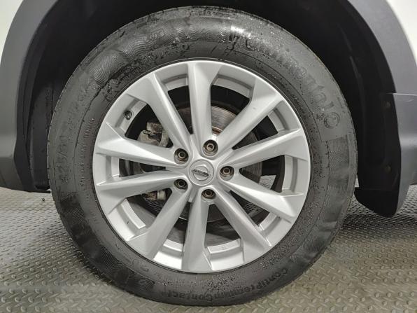 Nissan Qashqai II с пробегом 2015 года, цена 1 435 000 рублей, 149276 км, внедорожник, Автокод Объявления