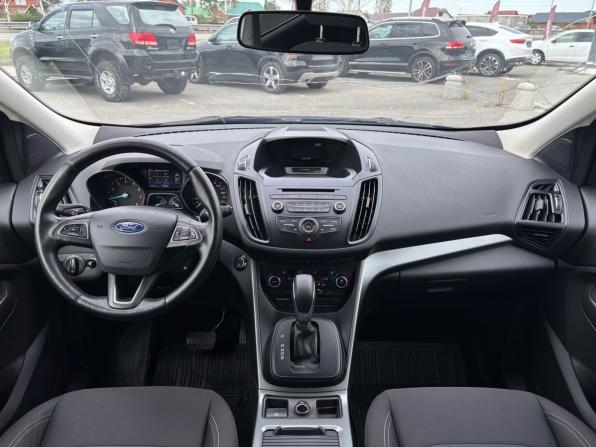 Ford Kuga II Рестайлинг с пробегом 2017 года, цена 1 495 000 рублей, 141798 км, внедорожник, Автокод Объявления