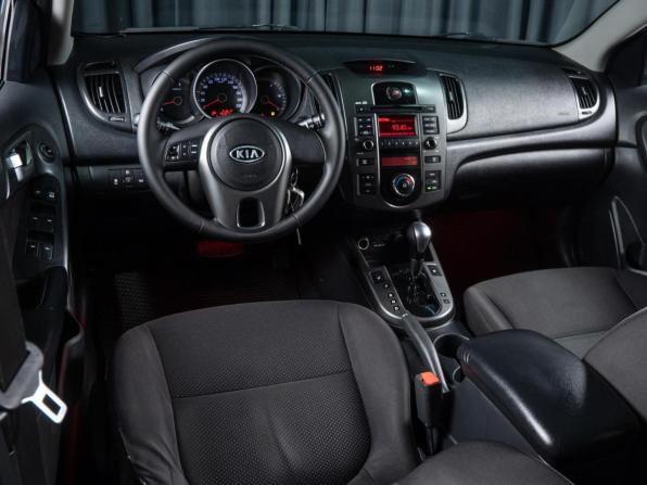 Kia Cerato II с пробегом 2010 года, цена 835 000 рублей, 210523 км, седан, Автокод Объявления