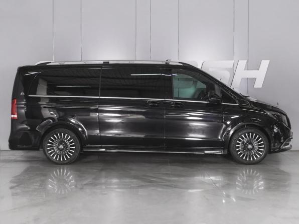 Mercedes-Benz V-Класс III (W447) Рестайлинг с пробегом 2022 года, цена 8 650 000 рублей, 9528 км, минивэн, Автокод Объявления