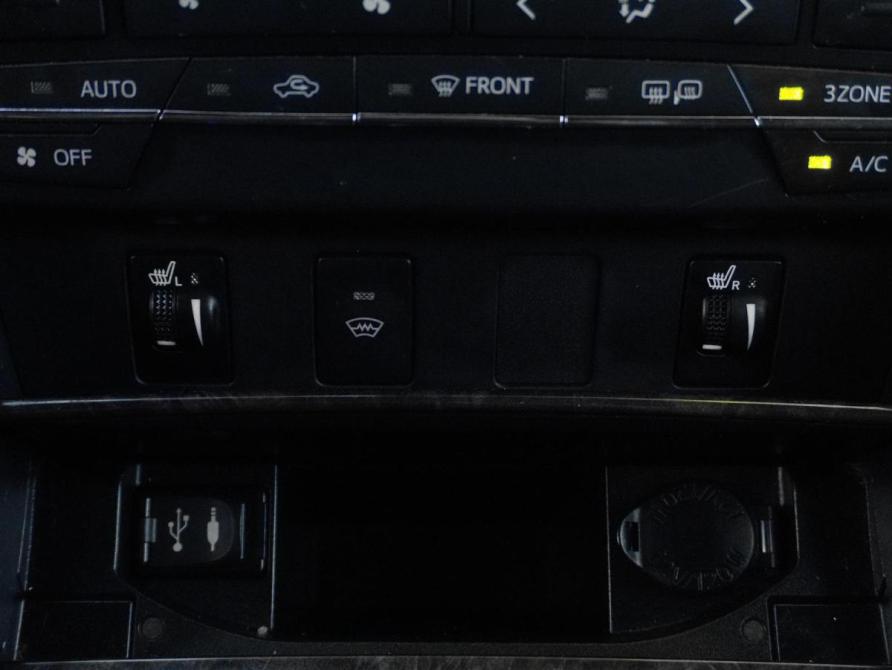 Toyota Camry VII (XV50) Рестайлинг Калининград  - изображение 22