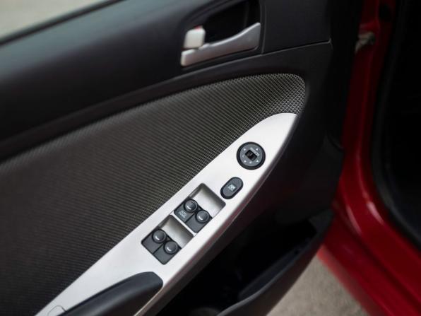 Hyundai Solaris I с пробегом 2014 года, цена 950 000 рублей, 86615 км, седан, Автокод Объявления