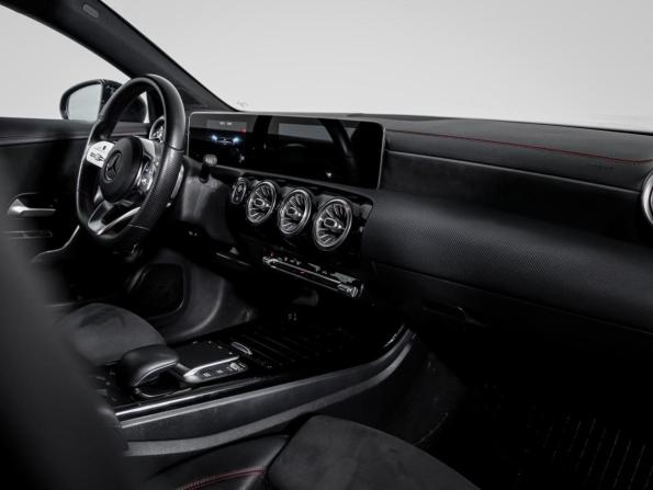 Mercedes-Benz CLA II (C118 X118) с пробегом 2019 года, цена 2 850 000 рублей, 93658 км, седан, Автокод Объявления