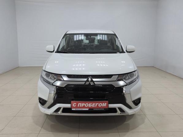 Mitsubishi Outlander III Рестайлинг 3 с пробегом 2022 года, цена 2 950 000 рублей, 906 км, внедорожник, Автокод Объявления