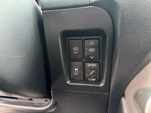 Toyota Land Cruiser Prado 150 Series с пробегом 2010 года, цена 2 750 000 рублей, 298260 км, внедорожник, Автокод Объявления