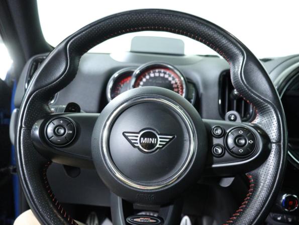 Mini Countryman II с пробегом 2019 года, цена 3 099 000 рублей, 90304 км, внедорожник, Автокод Объявления