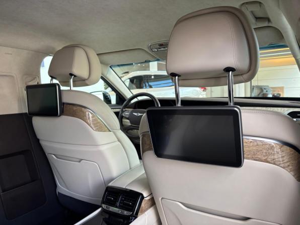 Genesis G90 I с пробегом 2018 года, цена 3 090 000 рублей, 78890 км, седан, Автокод Объявления