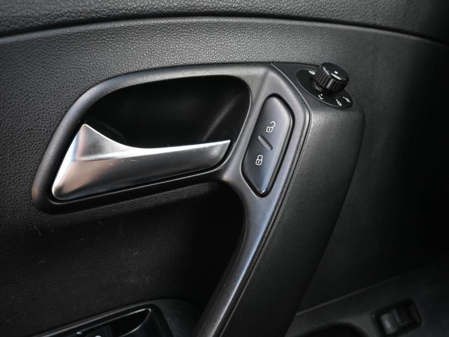 Volkswagen Polo V Новороссийск  - изображение 17