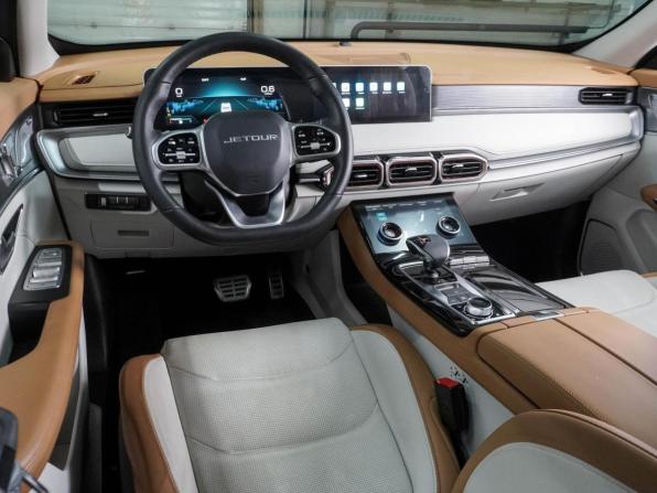 JETOUR X70+ I Рестайлинг с пробегом 2024 года, цена 2 799 000 рублей, 75 км, внедорожник, Автокод Объявления