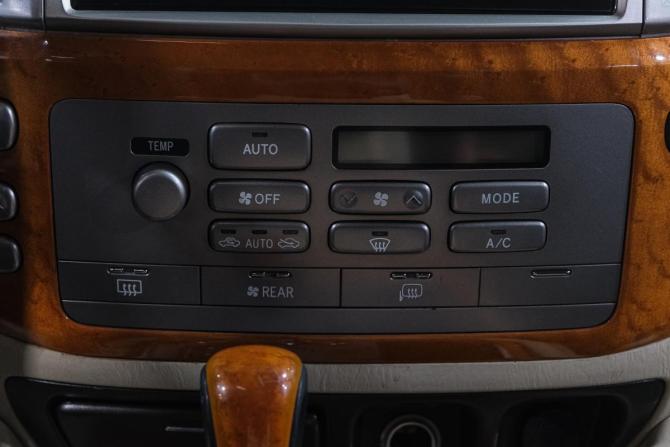 Lexus LX II Рестайлинг с пробегом 2004 года, цена 2 529 000 рублей, 298000 км, внедорожник, Автокод Объявления