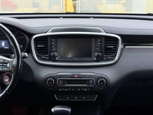 Kia Sorento III Prime Рестайлинг с пробегом 2019 года, цена 2 549 000 рублей, 131500 км, внедорожник, Автокод Объявления
