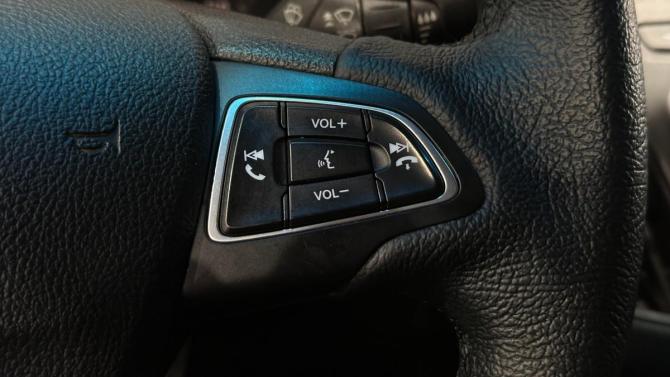 Ford Focus III Рестайлинг с пробегом 2015 года, цена 950 000 рублей, 161933 км, седан, Автокод Объявления