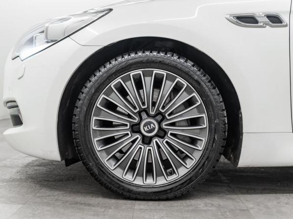 Kia Quoris I с пробегом 2013 года, цена 1 590 000 рублей, 107555 км, седан, Автокод Объявления
