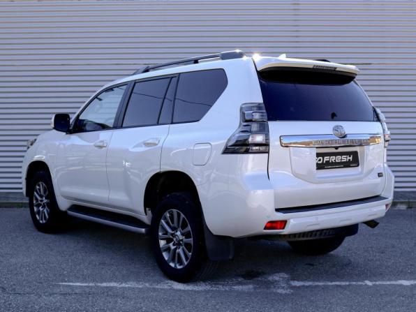 Toyota Land Cruiser Prado 150 Series Рестайлинг 1 с пробегом 2017 года, цена 3 849 000 рублей, 118805 км, внедорожник, Автокод Объявления