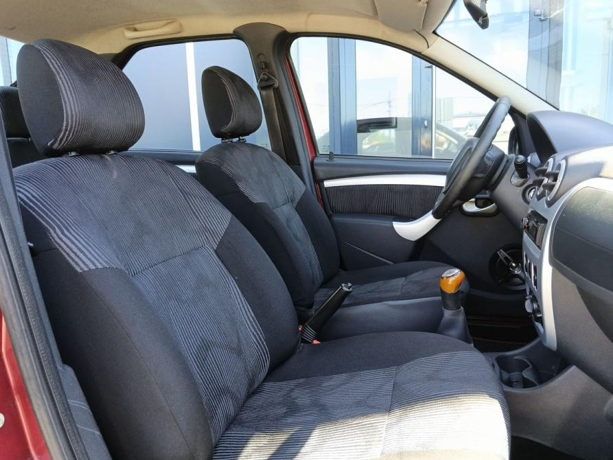 Renault Logan I Рестайлинг Москва  - изображение 19