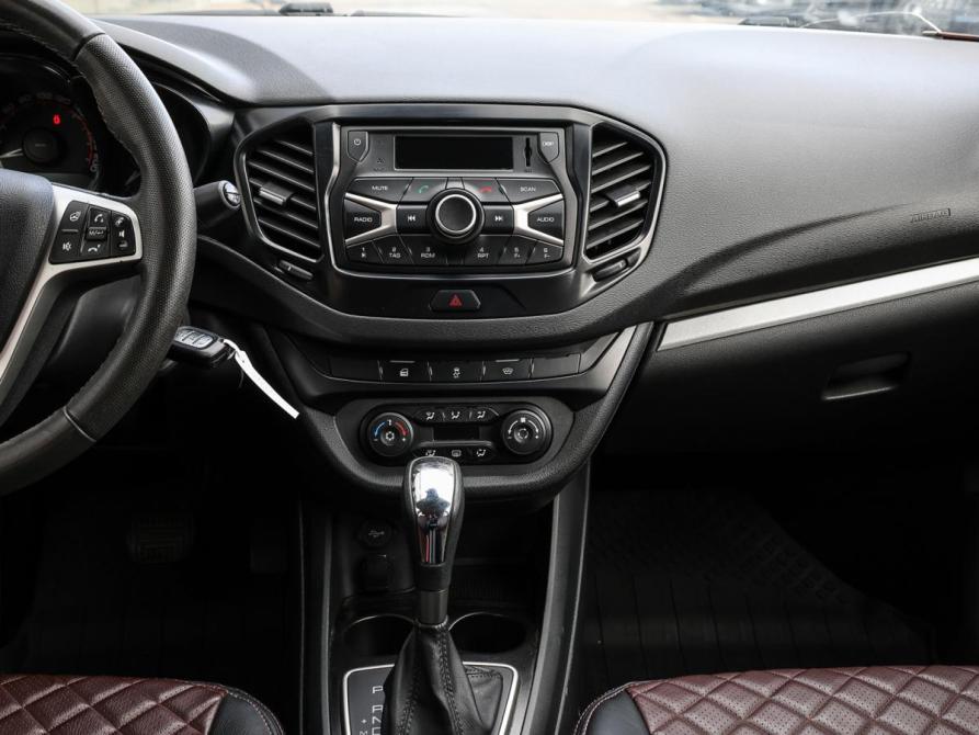 Lada (ВАЗ) Vesta I Москва  - изображение 14