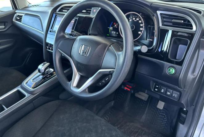 Honda Shuttle II с пробегом 2018 года, цена 1 230 000 рублей, 108877 км, универсал, Автокод Объявления