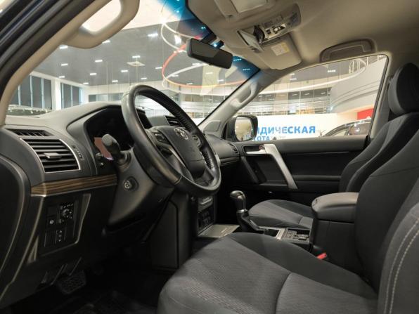 Toyota Land Cruiser Prado 150 Series Рестайлинг 2 с пробегом 2019 года, цена 5 850 000 рублей, 50500 км, внедорожник, Автокод Объявления