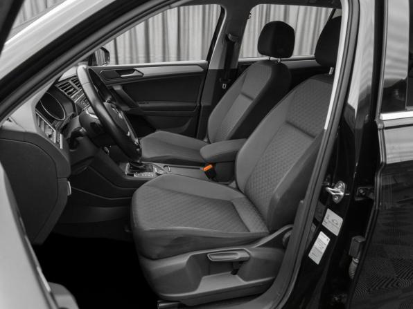 Volkswagen Tiguan II с пробегом 2017 года, цена 2 580 000 рублей, 103752 км, внедорожник, Автокод Объявления