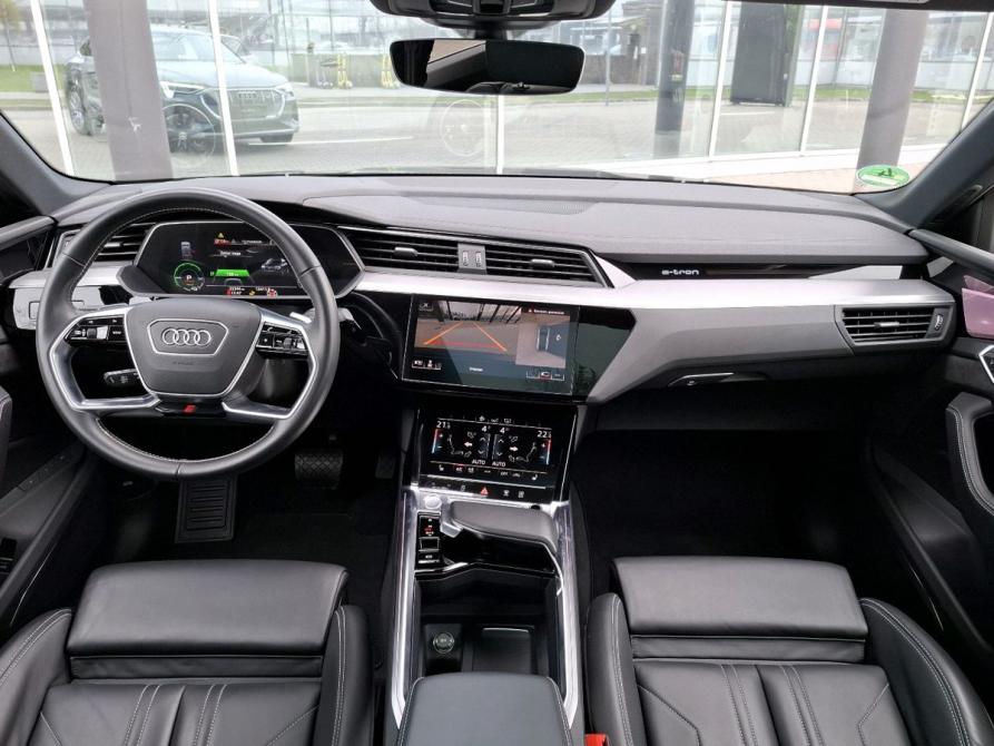 Audi e-tron I Санкт-Петербург  - изображение 9
