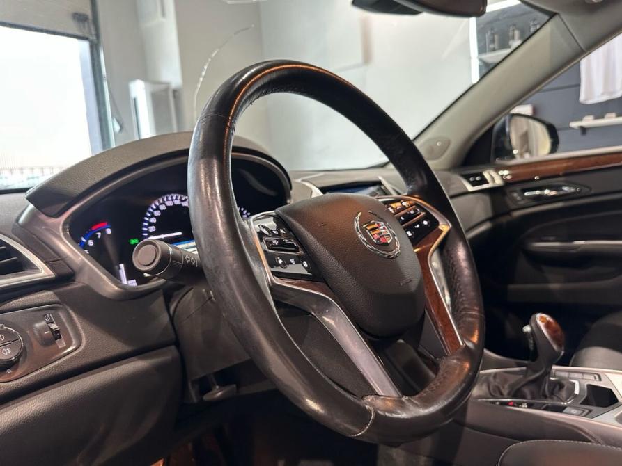 Cadillac SRX II Рестайлинг Москва  - изображение 12
