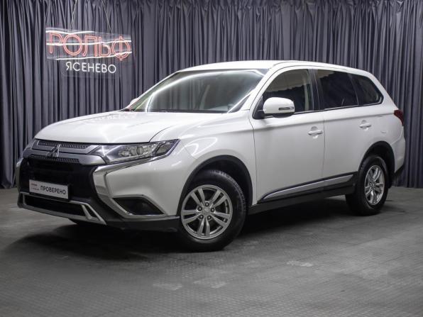 Mitsubishi Outlander III Рестайлинг 3 с пробегом 2019 года, цена 1 598 000 рублей, 252241 км, внедорожник, Автокод Объявления