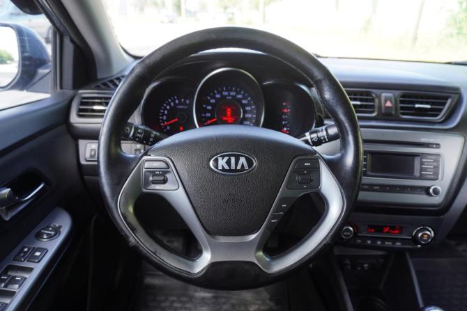 Kia Rio III Рестайлинг с пробегом 2015 года, цена 925 000 рублей, 186206 км, седан, Автокод Объявления