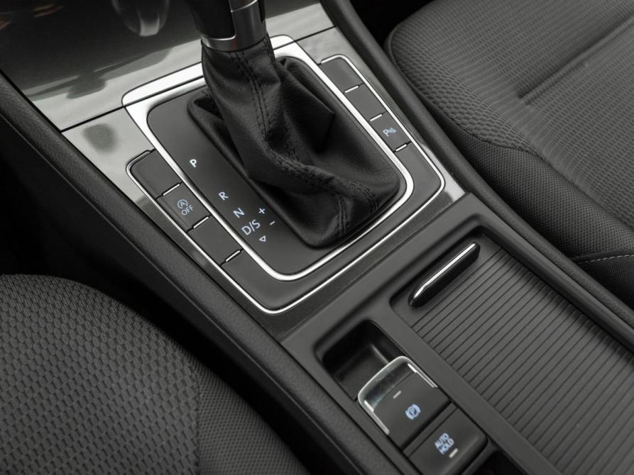 Volkswagen Golf VII Рестайлинг Москва  - изображение 17