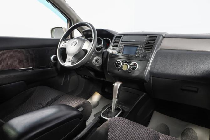 Nissan Tiida I с пробегом 2010 года, цена 699 000 рублей, 166000 км, хэтчбек, Автокод Объявления