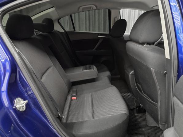 Mazda 3 II (BL) Рестайлинг с пробегом 2011 года, цена 829 000 рублей, 138000 км, седан, Автокод Объявления