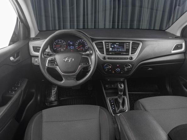 Hyundai Solaris II Рестайлинг с пробегом 2020 года, цена 1 169 000 рублей, 189014 км, седан, Автокод Объявления