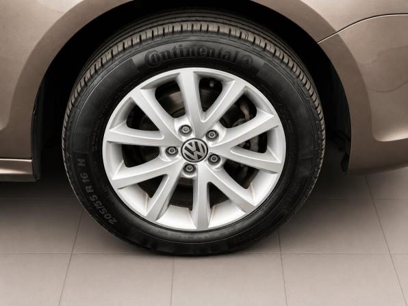 Volkswagen Jetta VI с пробегом 2012 года, цена 1 040 000 рублей, 118670 км, седан, Автокод Объявления