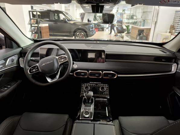 Новый JETOUR X70+ I Рестайлинг 2026 года, цена 3 099 000 рублей, внедорожник, Автокод Объявления
