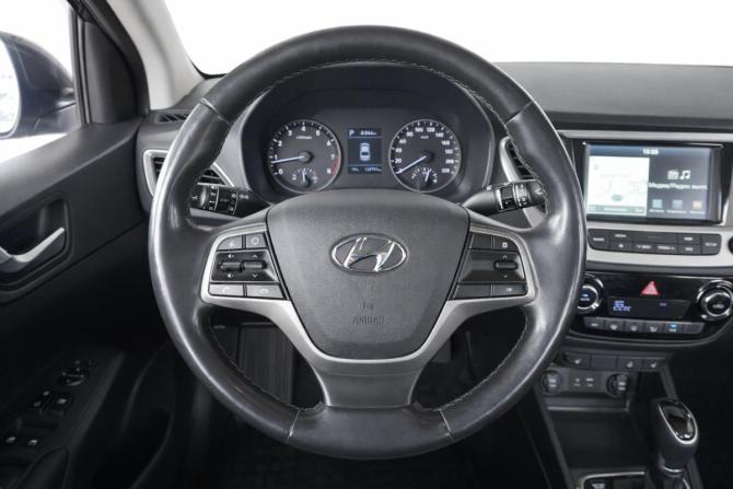 Hyundai Solaris II с пробегом 2017 года, цена 1 465 000 рублей, 132710 км, седан, Автокод Объявления