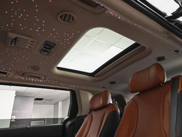 Kia Carnival IV с пробегом 2022 года, цена 4 159 000 рублей, 101059 км, минивэн, Автокод Объявления