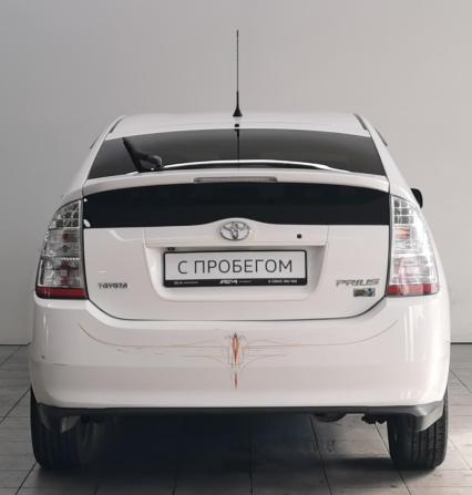 Toyota Prius II Рестайлинг (XW20) с пробегом 2006 года, цена 750 000 рублей, 201955 км, лифтбек, Автокод Объявления