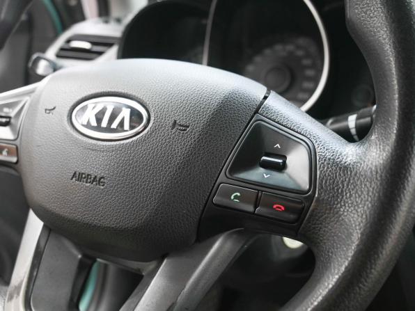 Kia Rio III с пробегом 2011 года, цена 729 900 рублей, 220000 км, седан, Автокод Объявления